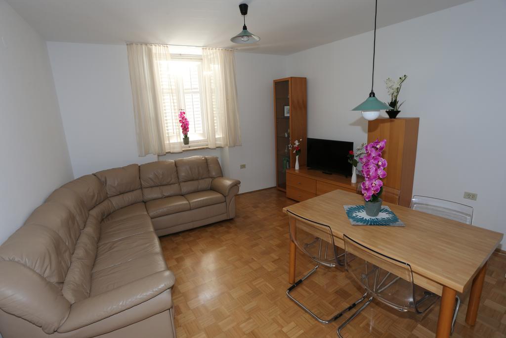 Apartma Allure