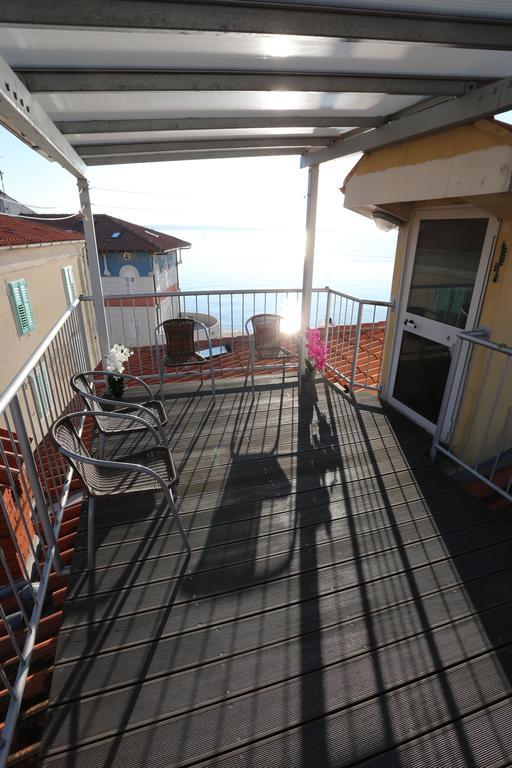 Allure Apartma